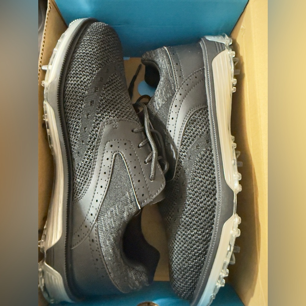 Men's Black Golf Athletic Shoes size 10